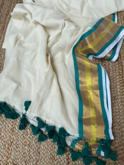 Plain Cotton Handloom Saree-White Sea Green