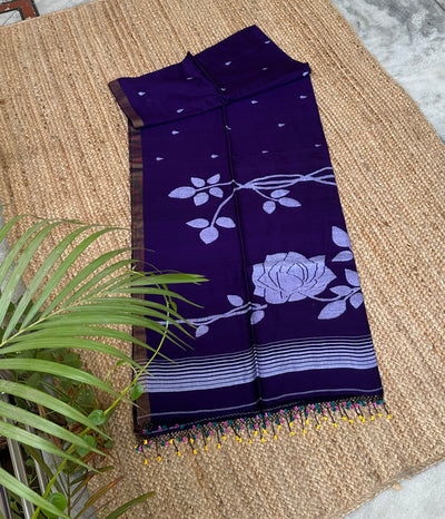 Purple Handloom Pure Cotton Jamdani Jaal Tassles Saree