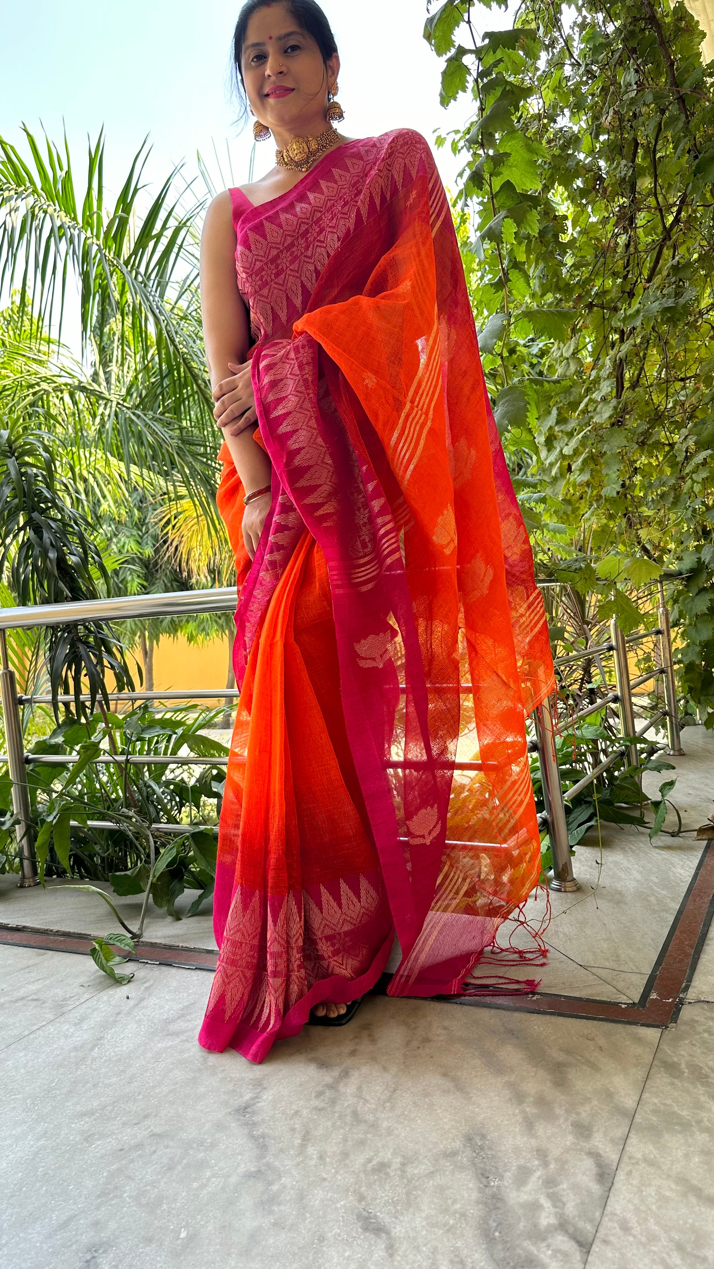 Orange, Pink Georgette Orange And Pink Color Embroidered Designer Wedding  Saree, With Blouse at Rs 7159 in Surat