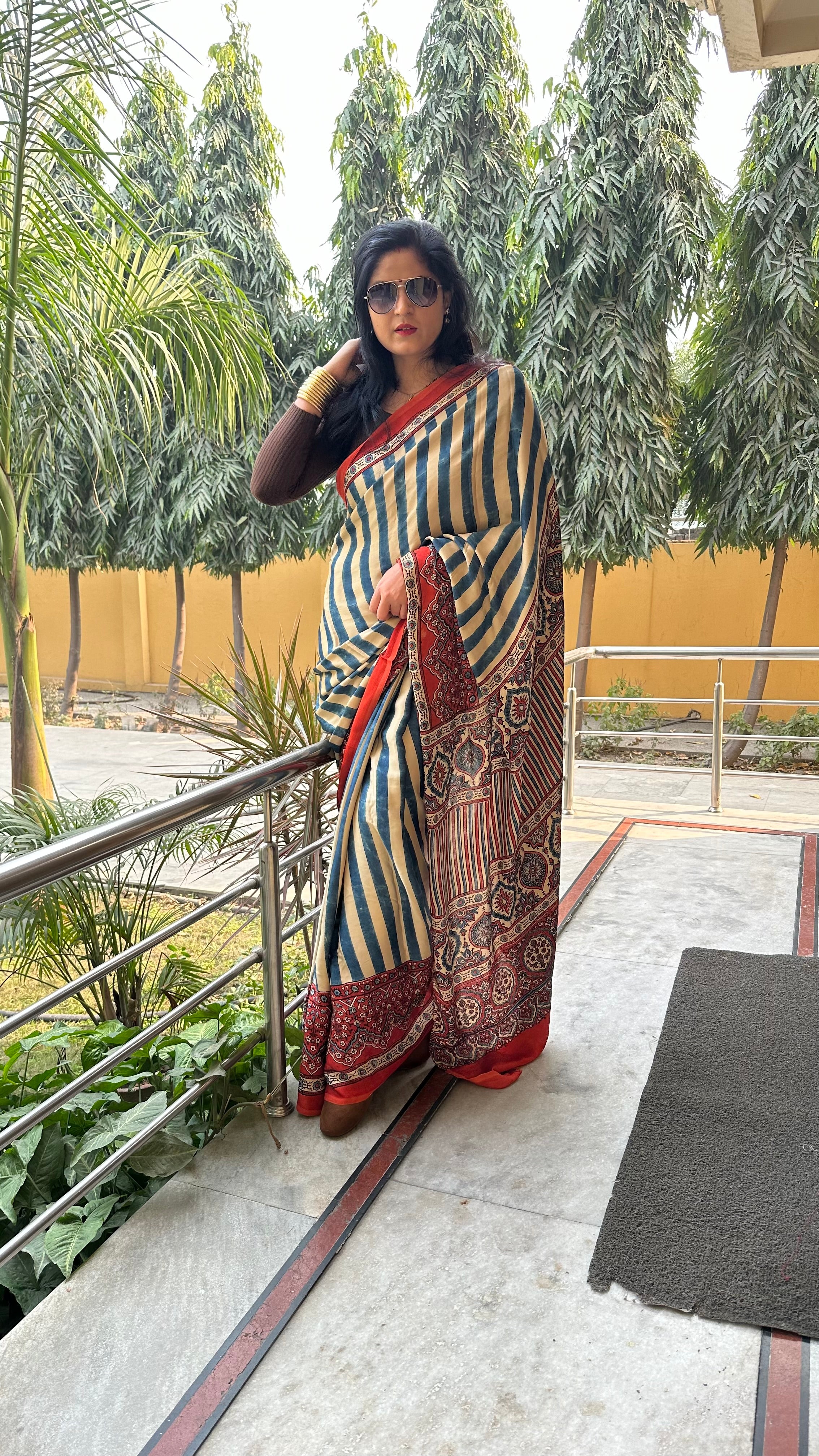 Cuite Girls In Saree