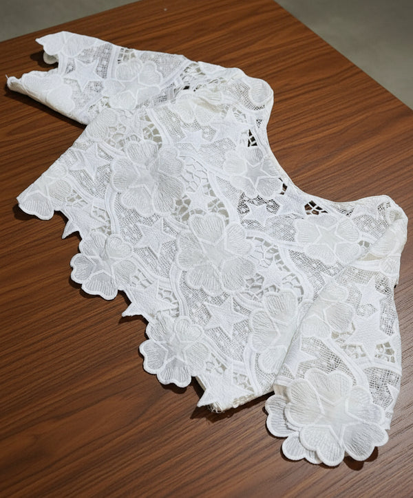 White Crochet Half Sleeve Padded v neck Blouse